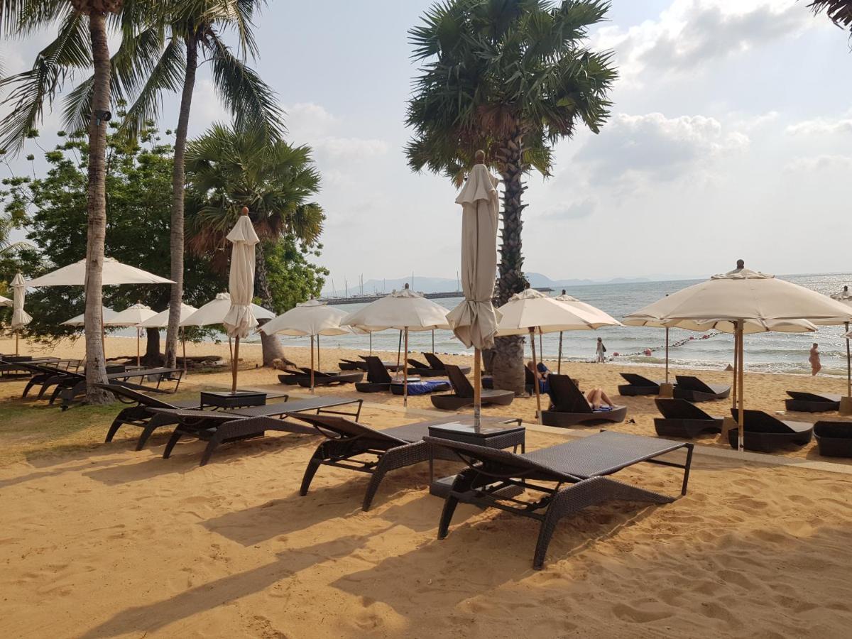 Movenpick Residences Pattaya With Ocean View Na Chom Thian Exterior foto